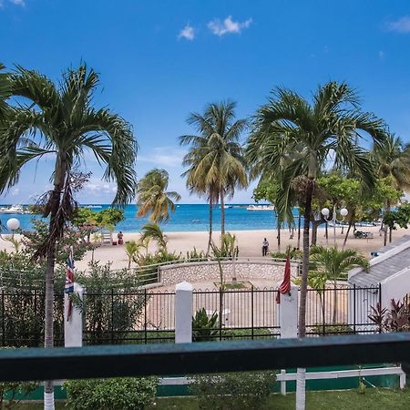Sandcastles Beach Resort Ocho Rios Exteriör bild