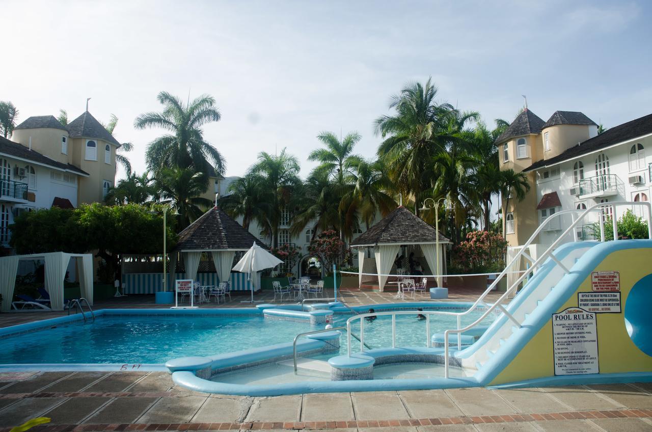 Sandcastles Beach Resort Ocho Rios Exteriör bild