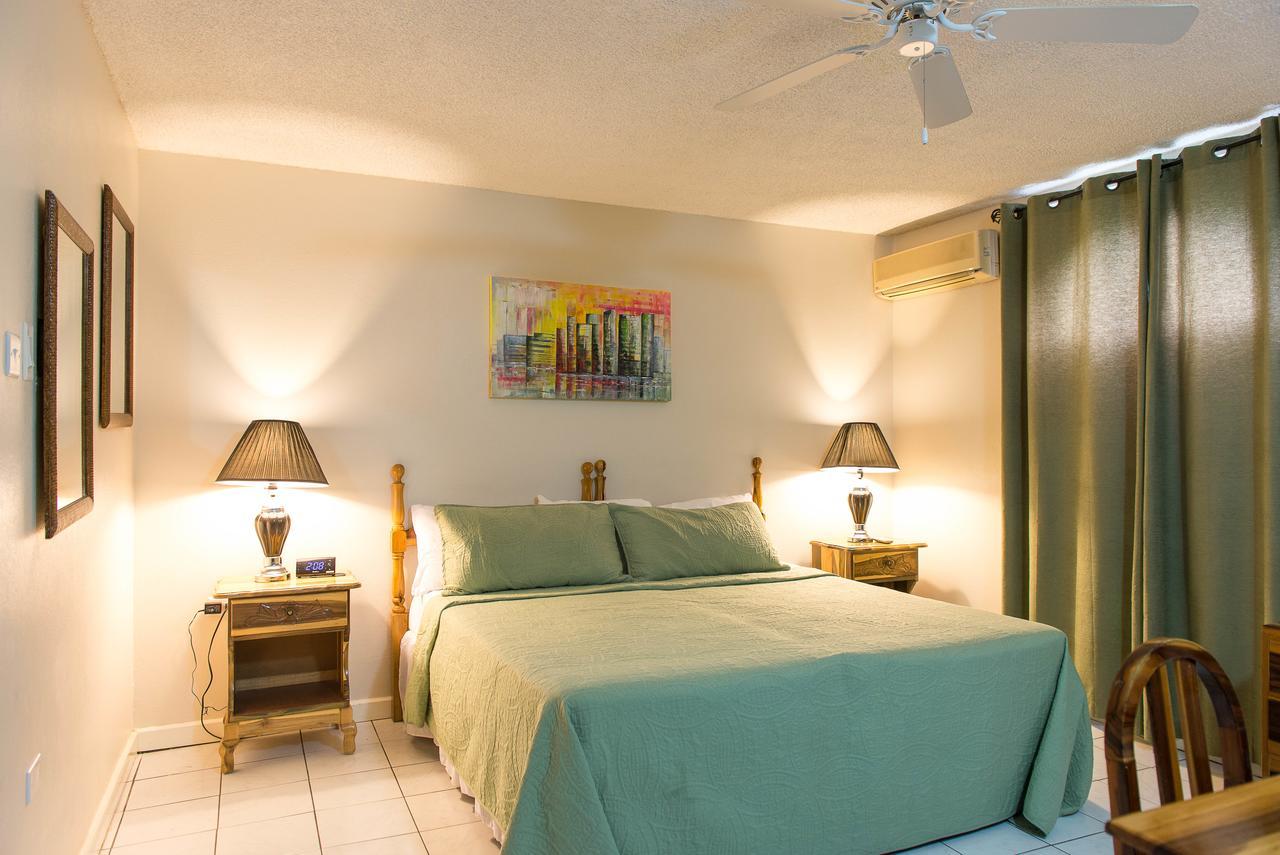 Sandcastles Beach Resort Ocho Rios Exteriör bild